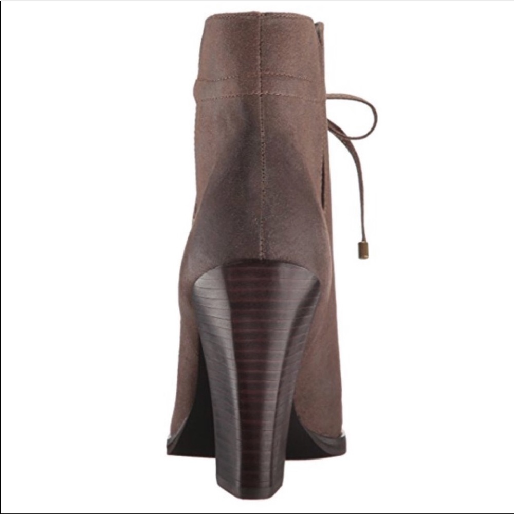 Vintage Distressed Rust Front V Split Ankle Boot - Picture 4 of 5